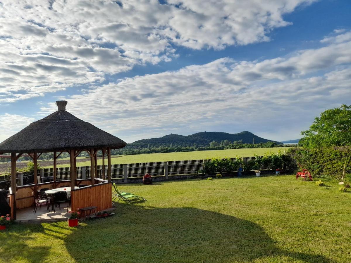 Aszofoi Panorama Apartmanhaz Экстерьер фото